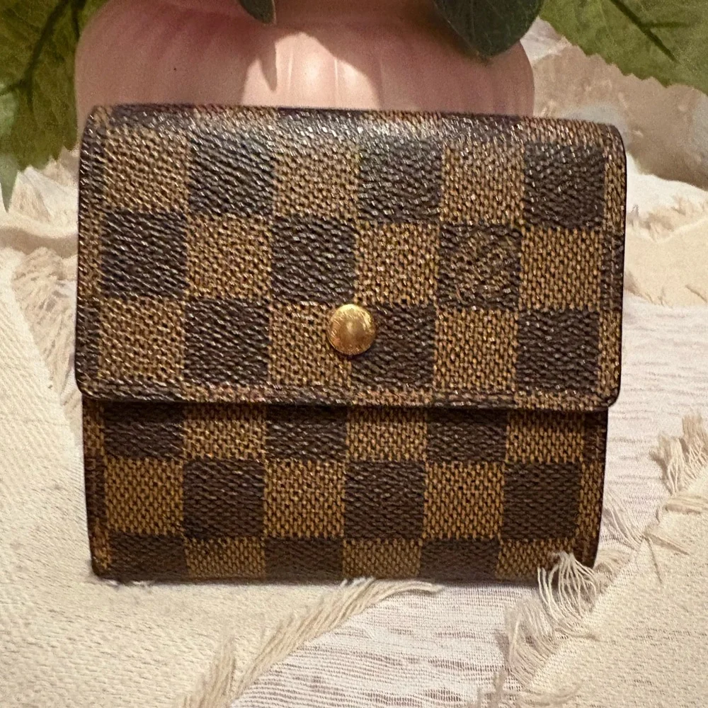 Louis Vuitton Damier Ebene wallet - Picture 2 of 11